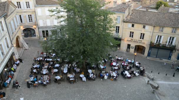 Visa av den medeltida staden Saint Emilion i Frankrike — Stockvideo