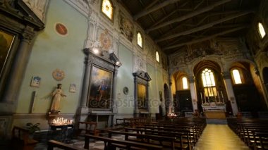 Santa Maria Assunta ve Jenesien katedral iç 