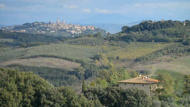 이탈리아에서 산 Gimignano을의 중세의 마을 — 비디오