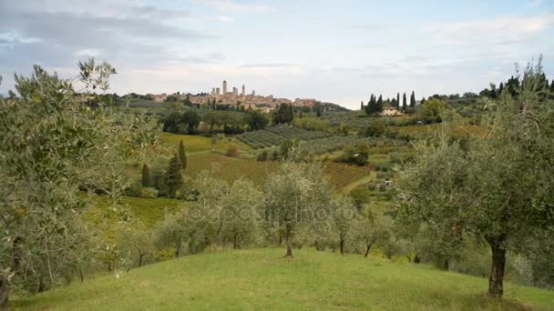 이탈리아에서 산 Gimignano을의 중세의 마을 — 비디오