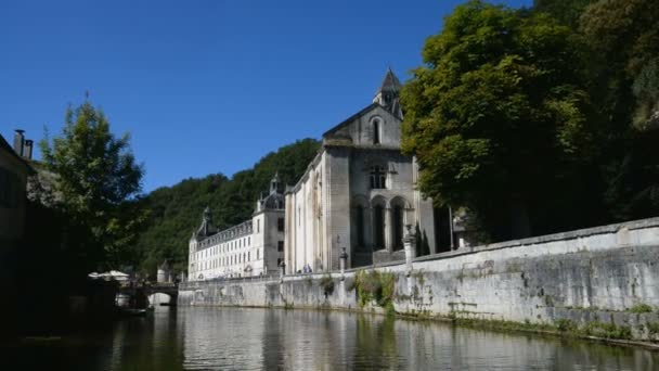 ทริปเรือบนแม่น้ํา La Dronne ในฝรั่งเศส — วีดีโอสต็อก