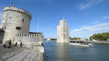 La Rochelle, Fransa eski kale kuleleri