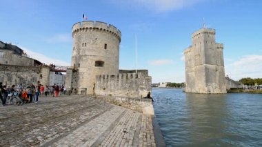 La Rochelle, Fransa eski kale kuleleri