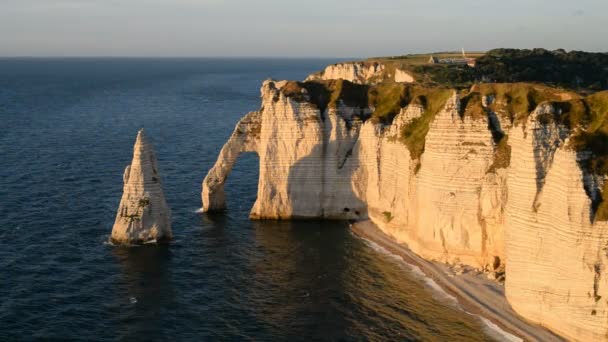 Falésias naturais em França — Vídeo de Stock