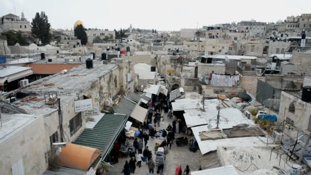 A muszlim negyed kilátás damaszkuszi kapu Jeruzsálemben — Stock videók