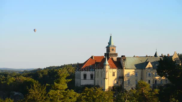 Hruba Skala castle in Czech republic — Stock Video