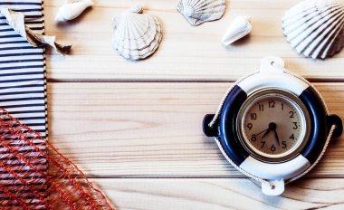 Ahşap kurulların arka plan dekoratif deniz saati