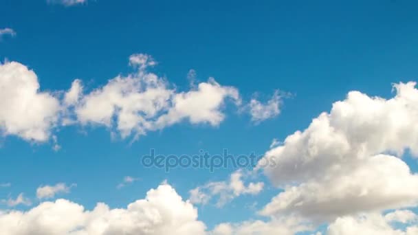 4k Taym laps daytime sky with fluffy clouds — Stock Video