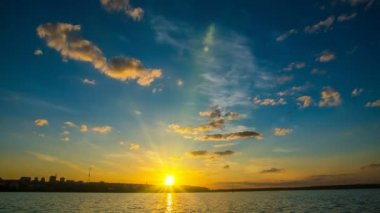 Defne, hızlandırılmış Fotoğrafçılık, Cinemagraph, gece gökyüzünde video döngü günbatımı,