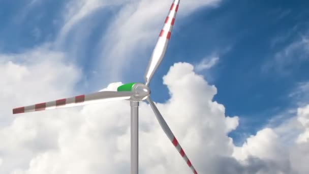 Ветрогенератор на фоне красивых облаков, концепция использования альтернативных методов источников энергии, временные круги облаков — стоковое видео