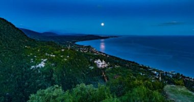 Abhazya, Gürcistan, Yeni Athos, dolunay akşamı, Karadeniz kıyısı, güzel bir akşam deniz manzarası