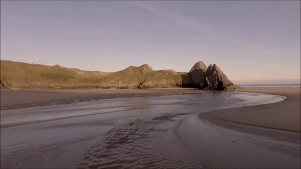 Három sziklák Bay Gower — Stock videók