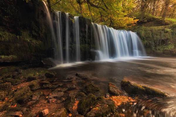 Sgwd Ddwli Uchaf vattenfall land — Stockfoto