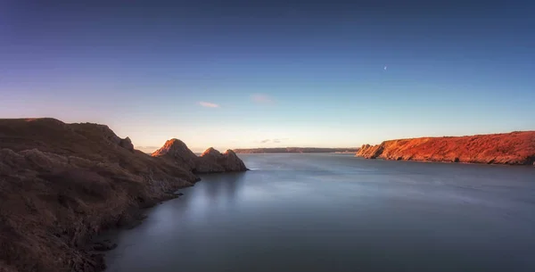 Three Cliffs Bay Great Torfull Tide Early Winter Sun Lighting — Stock Photo, Image