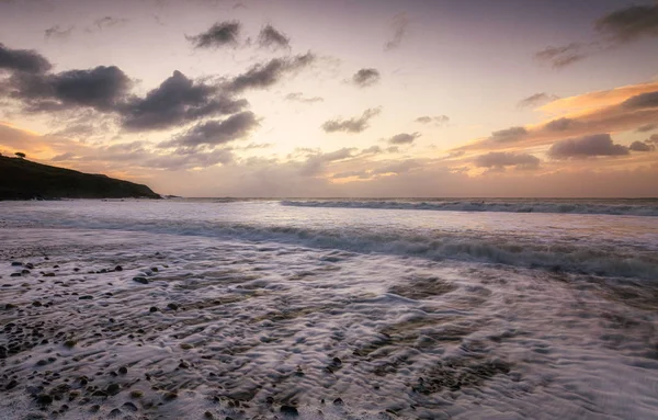 Wschód Słońca Nad Zatoką Langland Błękitna Flaga Europy Nagrodzona Plażą — Zdjęcie stockowe