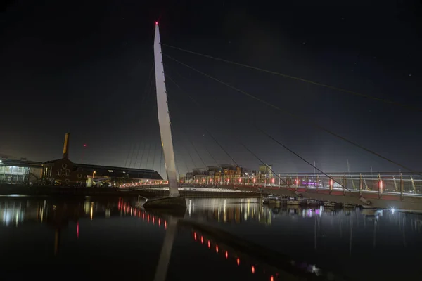 Editorial Swansea January 2020 Late Evening Reflections Swansea Sail Bridge — 스톡 사진