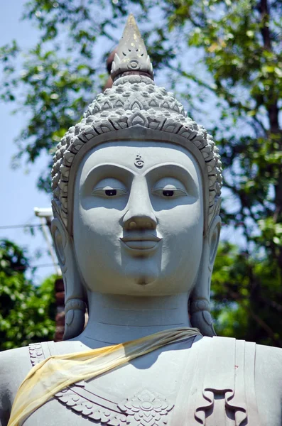Buda sabah heykeli Tayland