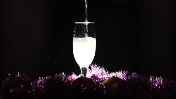 Champagne Versa Bicchiere Vigilia Capodanno — Video Stock