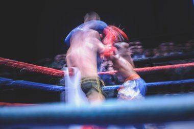 Tay boks, boks, Movemen mücadele Thai hareketin hareket