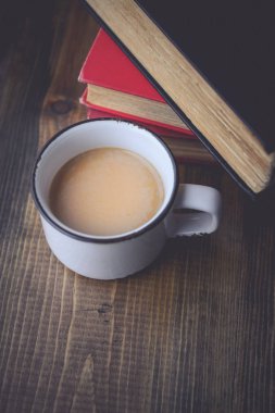 Kopya alanı Vintage sesi ile eski ahşap kitap ile kahve