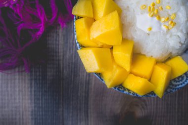 Mango eski Tay tatlı tatlı yapışkan pirinç ağaçlık 