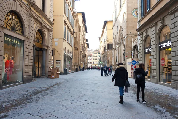 피렌체, 이탈리아-2 월 6 일, 2017:Old 피렌체에서 거리 — 스톡 사진