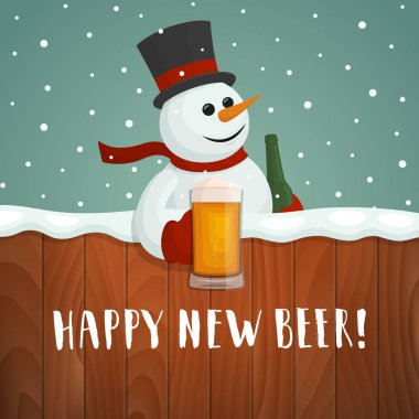 Bira ile kardan adam. Mutlu yeni bira logosunu görmeniz gerekir. Yazı vektör Noel kartı karikatür kardan adam tutarak bir kupa ve el ile çizilmiş.