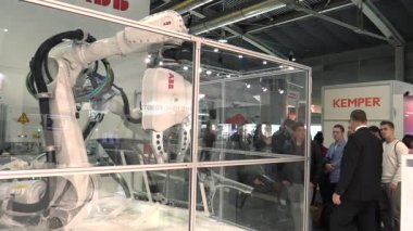 Prague, Çek Cumhuriyeti, 1 Ekim 2017: bir evrensel teknolojik otomatik robot Sanayi yenilikçi iş için. Eşsiz bilimsel tekniği, sergi ve Fuarı