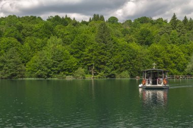 Plitvice Gölleri gemilerde
