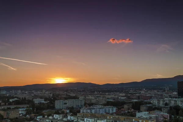 Záhřeb Panorama při západu slunce — Stock fotografie