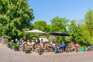 İnsanlar Teras Cafe Naarden, Hollanda