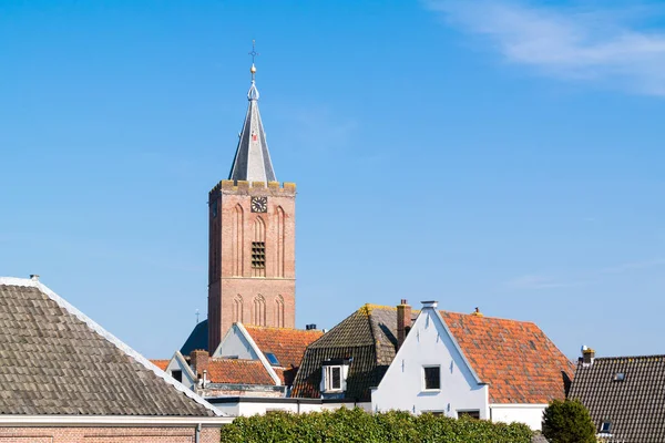 나 르 덴, 네덜란드-가로 큰 교회 타워 — 스톡 사진