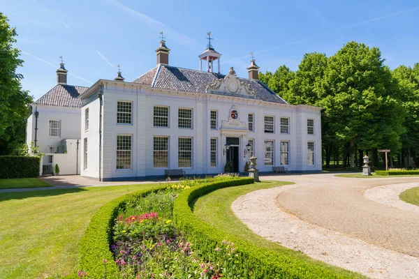 Estate Beeckestijn i Velsen, Nederland – stockfoto