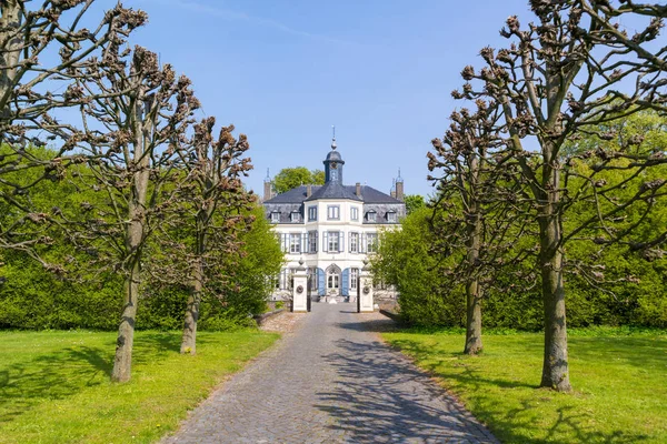 Castelo de Obbicht em Sittard-Geleen, Limburg, Países Baixos — Fotografia de Stock
