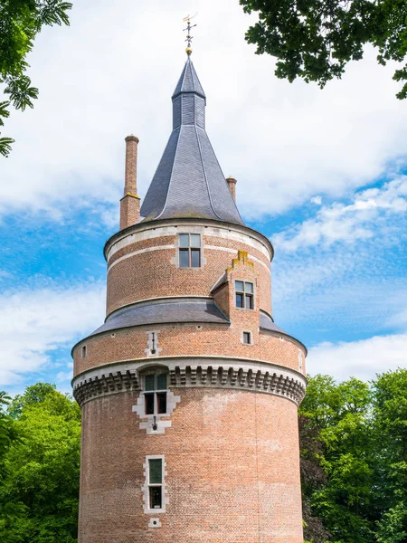 Torre de Borgoña del castillo de Duurstede en Wijk bij Duursted — Foto de Stock