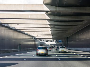 Limes su kemeri otoyolu A4, Leiderdorp, Hollanda