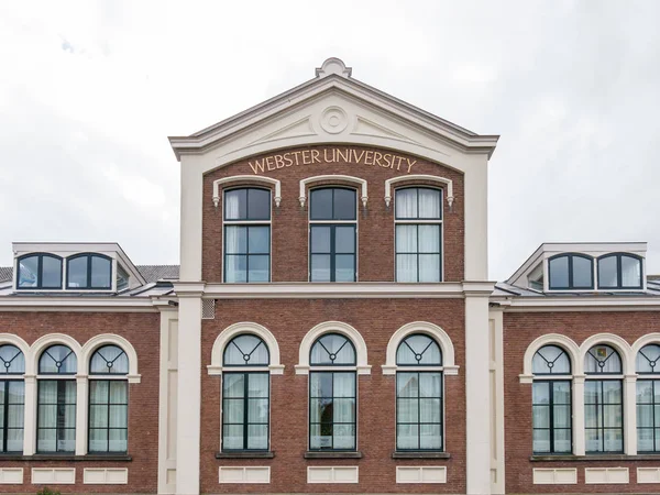 Cephe eski okul binası, şimdi Üniversitesi, Leiden, Nether