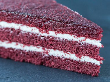 Lezzetli iştah açıcı çocuk oyuncağı taş plaka üzerinde. Çocuk oyuncağı closeup