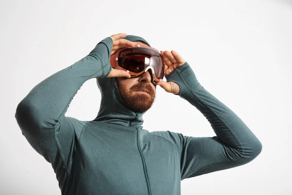 Bearded male athlete in baselayer thermal suite — ストック写真