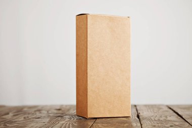 Karton zanaat paket kutu ve çanta ayarlamak