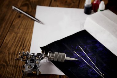 Kroki ve dövme araçları