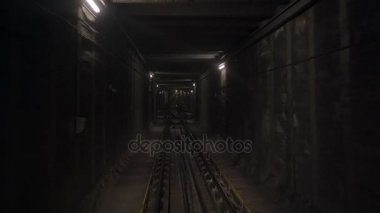 Tren tünel pov görünümü