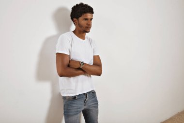 Siyah Beyaz t-shirt erkek