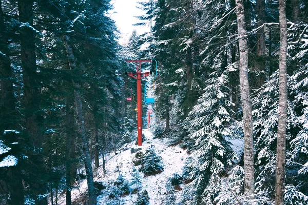 Old vintage ski lift with colorful chairs — Stock Photo, Image