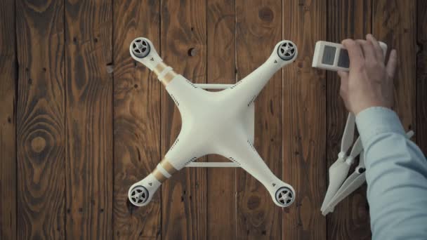 Tutorial van drone controle — Stockvideo