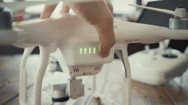 Öğretici dron kontrol