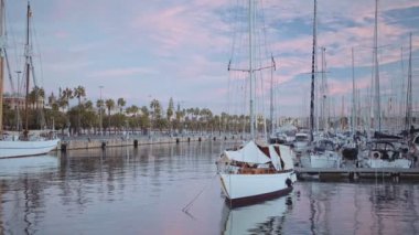Marina port üzerinde pastoral manzara görünümü