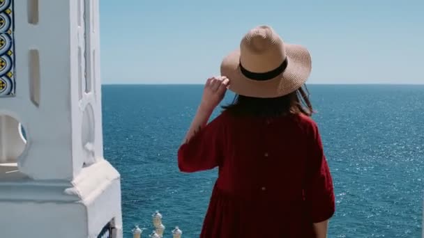 Excited brunette adventures in summer holidays — Stock Video