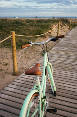 Yalnız güzel nane Bisiklet