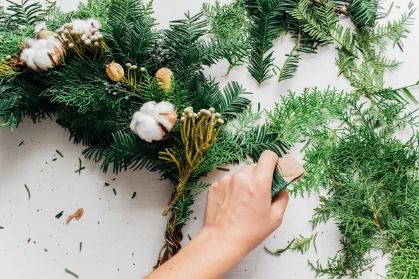 Christmas wreath with cotton — Stock Photo, Image